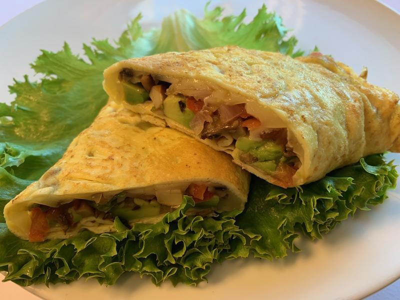 Veggie Omelette (Vegetarian) (447 cal)